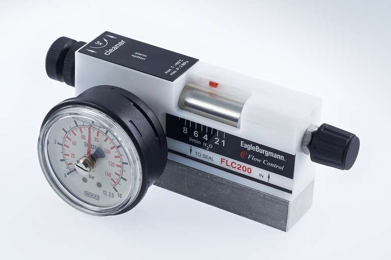 Durchflusskontrolleinheit für alle Doppeldichtungen